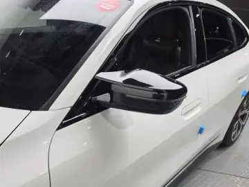 2023 BMW i4 с пробегом 39 378 км