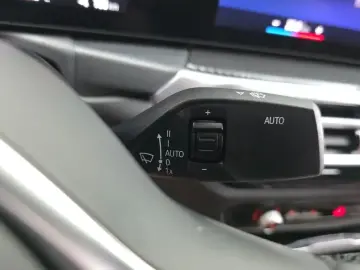 2023 BMW i4 с пробегом 39 378 км