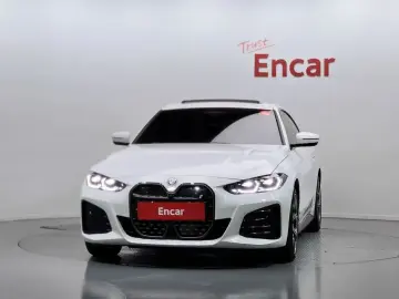 2022 BMW i4 с пробегом 76 809 км