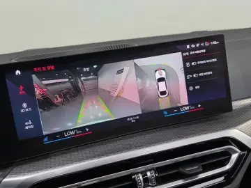 2022 BMW i4 с пробегом 76 809 км