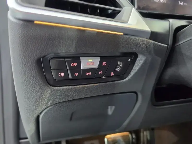 2022 BMW i4 с пробегом 76 809 км