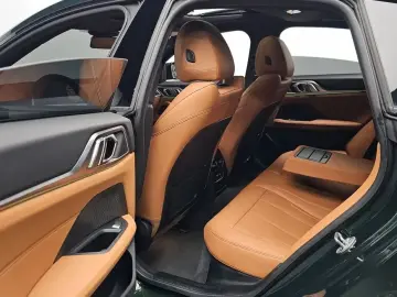 2022 BMW i4 с пробегом 86 518 км