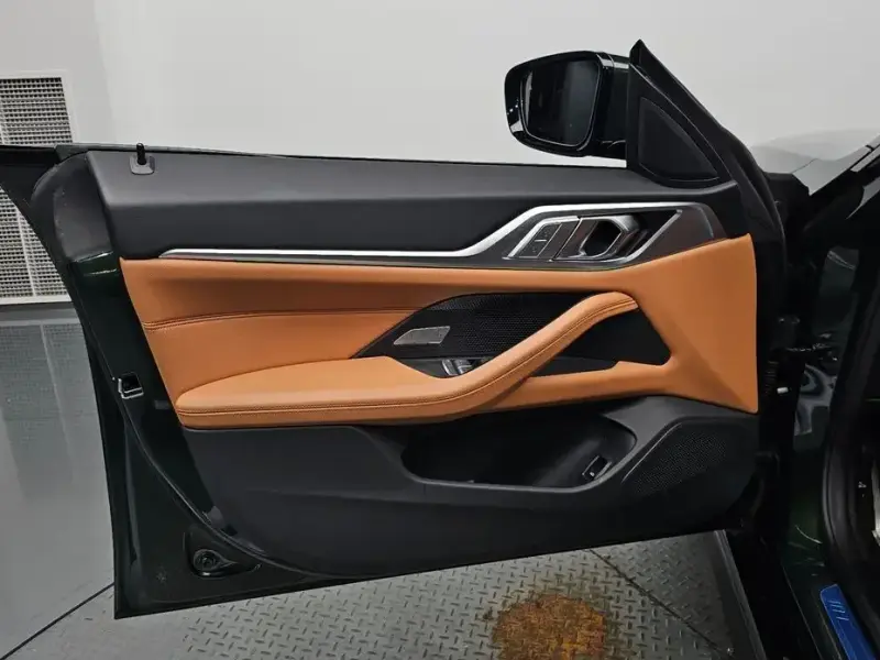 2022 BMW i4 с пробегом 86 518 км