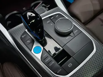 2023 BMW i4 с пробегом 35 315 км