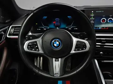 2023 BMW i4 с пробегом 35 315 км