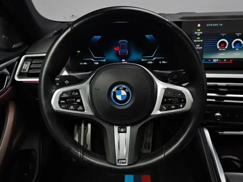 2023 BMW i4 с пробегом 35 315 км
