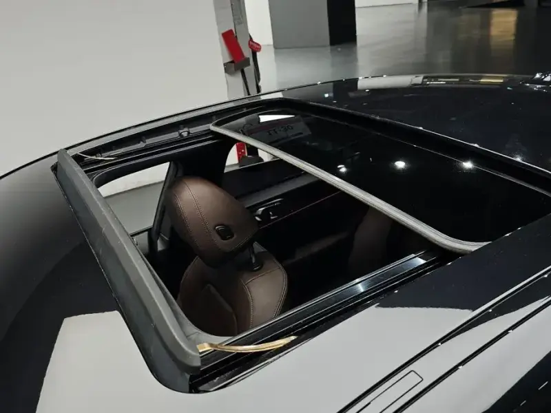 2023 BMW i4 с пробегом 35 315 км