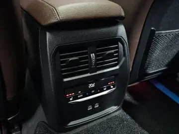 2023 BMW i4 с пробегом 35 315 км