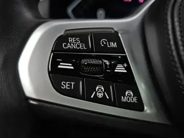2023 BMW i4 с пробегом 35 315 км