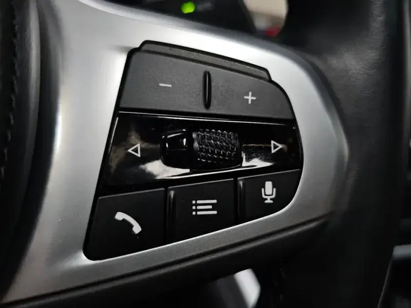 2023 BMW i4 с пробегом 35 315 км
