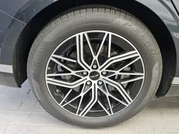 2023 Genesis G90 с пробегом 71 932 км
