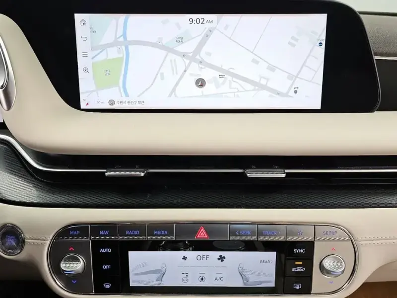 2023 Genesis G90 с пробегом 71 932 км