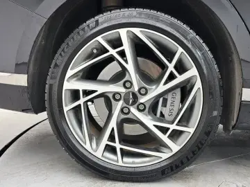 2023 Genesis G90 с пробегом 40 164 км