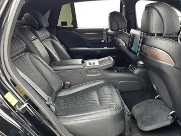 2023 Genesis G90 с пробегом 40 164 км