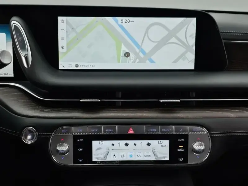 2023 Genesis G90 с пробегом 40 164 км