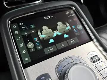 2023 Genesis G90 с пробегом 40 164 км
