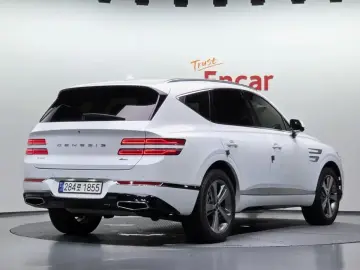 2023 Genesis GV80 с пробегом 80 724 км
