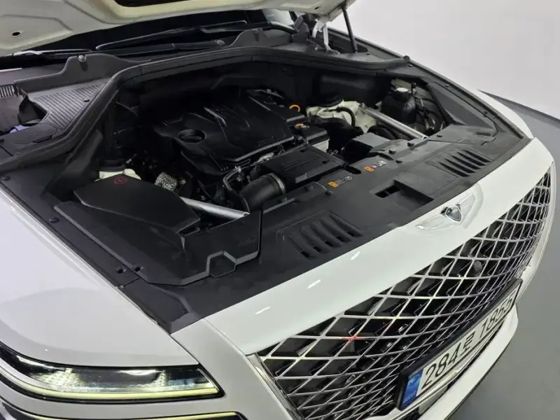 2023 Genesis GV80 с пробегом 80 724 км