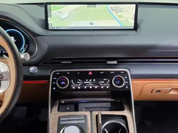 2023 Genesis GV80 с пробегом 80 724 км