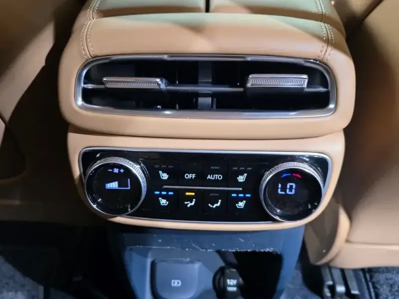 2023 Genesis GV80 с пробегом 80 724 км