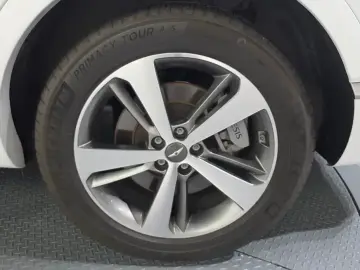 2023 Genesis GV80 с пробегом 80 724 км