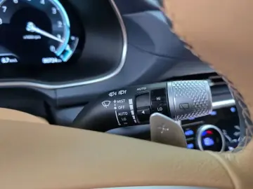 2023 Genesis GV80 с пробегом 80 724 км