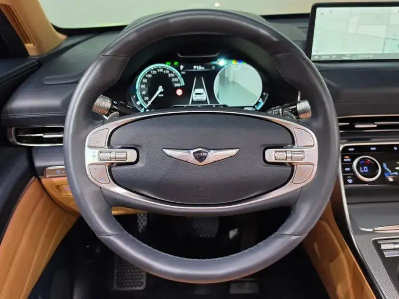 2023 Genesis GV80 с пробегом 47 901 км