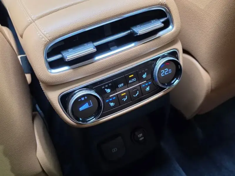 2023 Genesis GV80 с пробегом 47 901 км