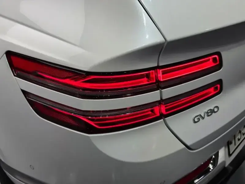 2023 Genesis GV80 с пробегом 47 901 км