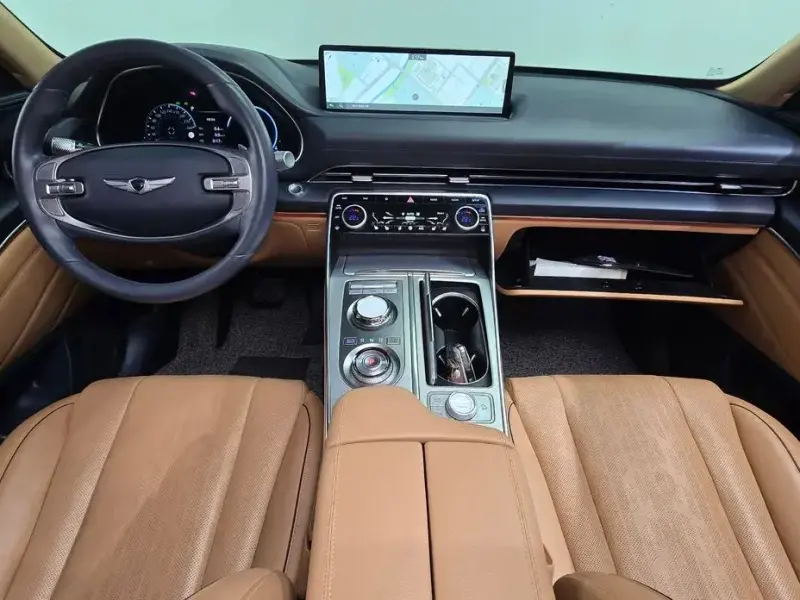 2023 Genesis GV80 с пробегом 45 310 км
