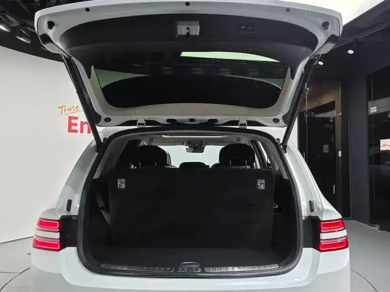 2023 Genesis GV80 с пробегом 46 057 км