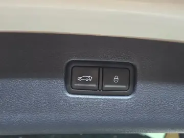 2023 Genesis GV80 с пробегом 45 310 км