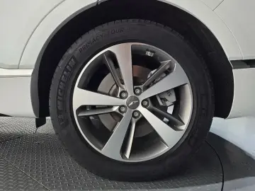 2023 Genesis GV80 с пробегом 45 310 км