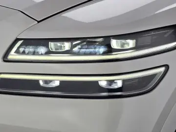 2023 Genesis GV80 с пробегом 45 310 км