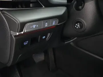 2023 Genesis GV80 с пробегом 46 057 км
