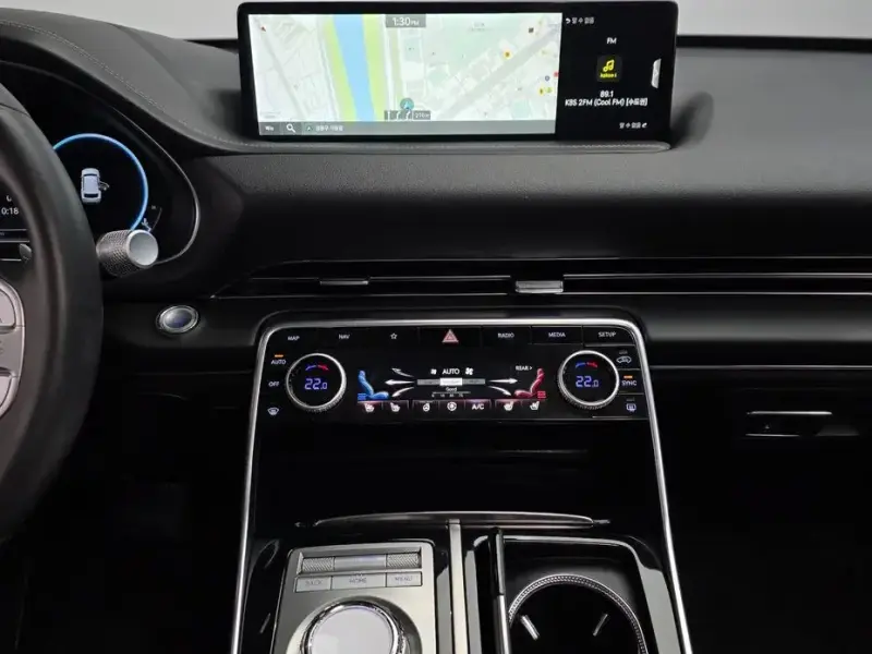 2023 Genesis GV80 с пробегом 46 057 км