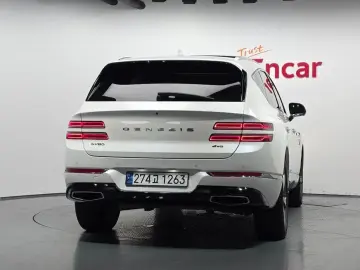 2023 Genesis GV80 с пробегом 50 322 км