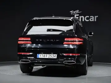 2023 Genesis GV80 с пробегом 48 044 км