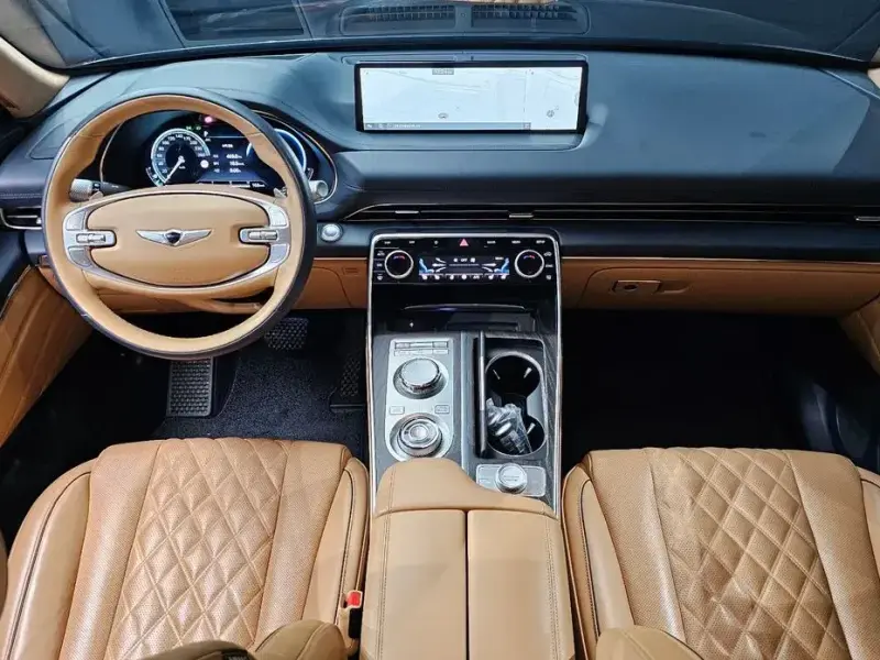 2023 Genesis GV80 с пробегом 48 044 км