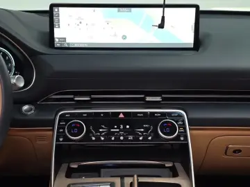 2023 Genesis GV80 с пробегом 50 322 км