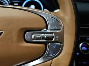 2023 Genesis GV80 с пробегом 48 044 км
