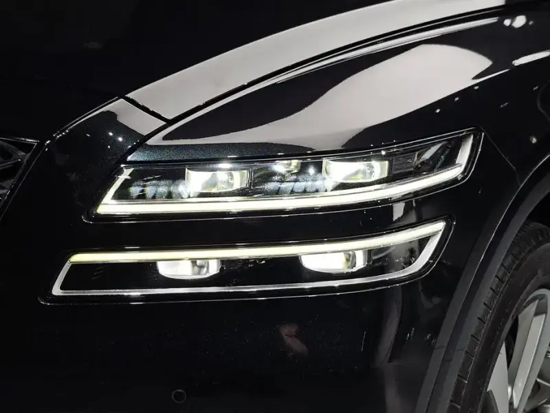 2023 Genesis GV80 с пробегом 48 044 км