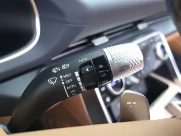 2023 Genesis GV80 с пробегом 50 322 км