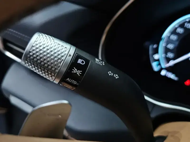 2023 Genesis GV80 с пробегом 48 044 км