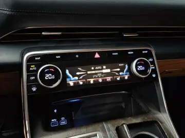 2023 Genesis GV80 с пробегом 48 044 км