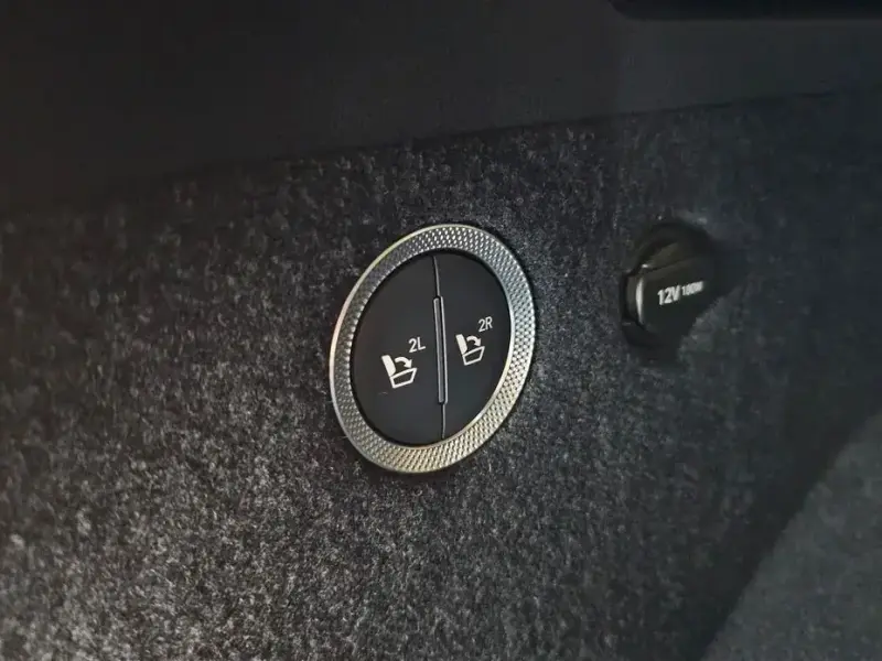 2023 Genesis GV80 с пробегом 48 044 км