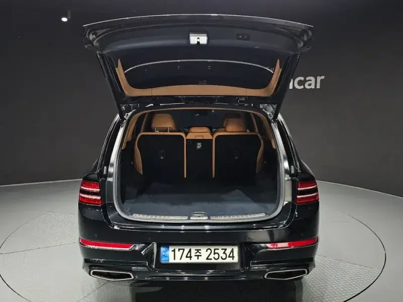 2023 Genesis GV80 с пробегом 48 044 км