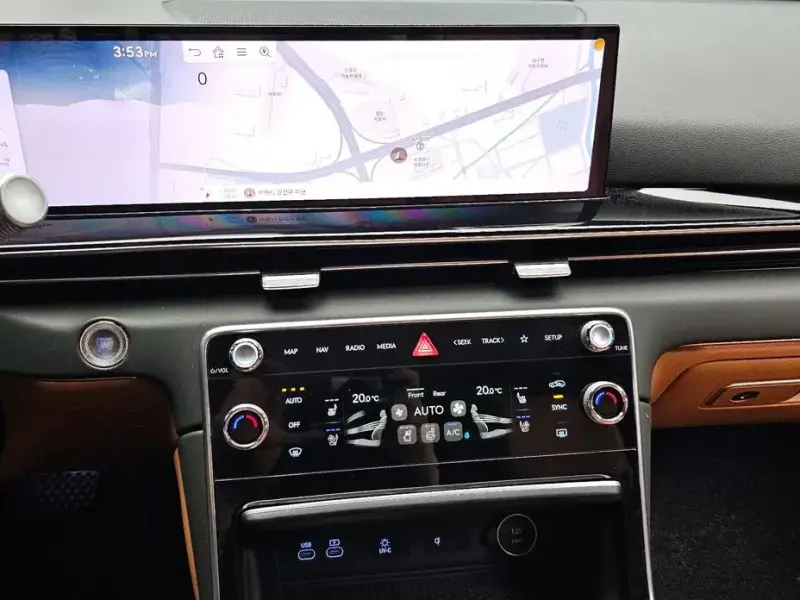2023 Genesis GV80 с пробегом 29 786 км