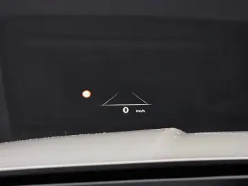 2023 Genesis GV80 с пробегом 29 786 км