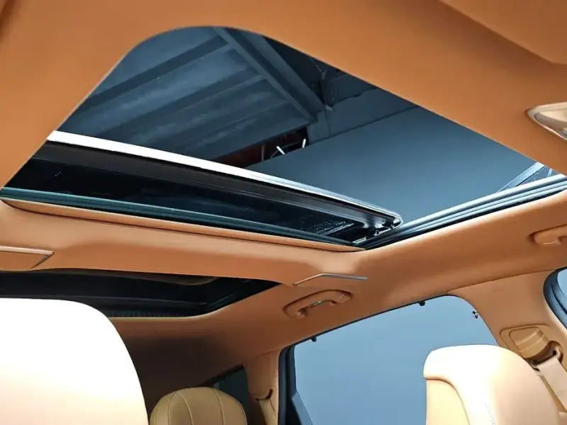 2023 Genesis GV80 с пробегом 29 786 км